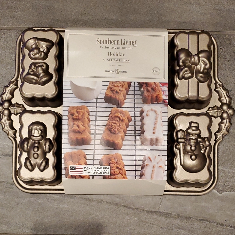 HOLIDAY MINI LOAVES PAN by NORDIC WARE - NWT